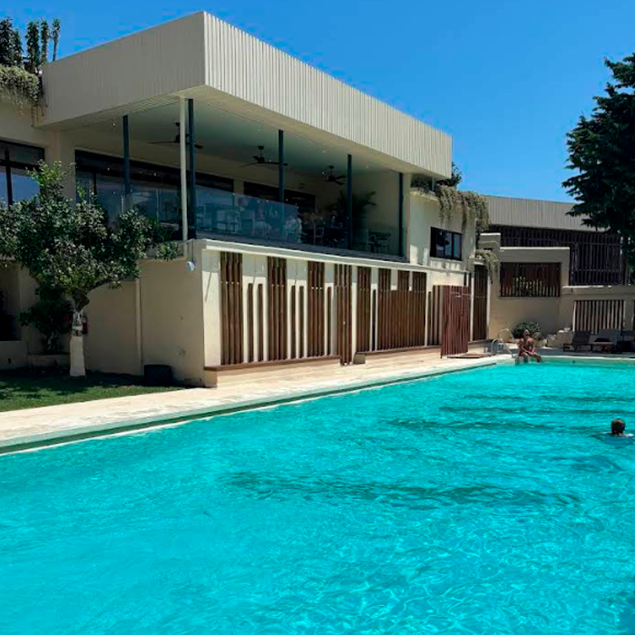 Hostal y Club de Pádel El Manantial Málaga